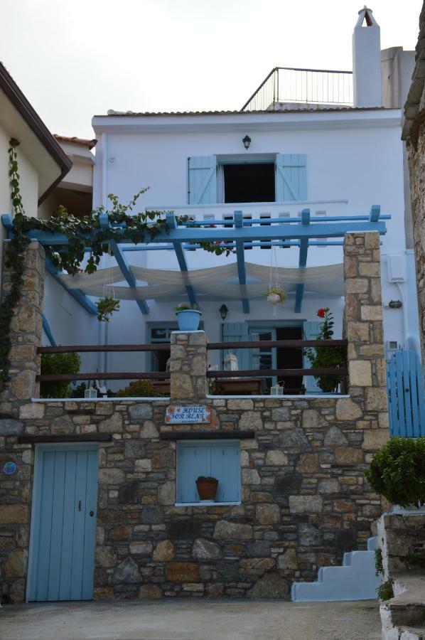 Stella'S Traditional House. Alónnisos Exterior foto